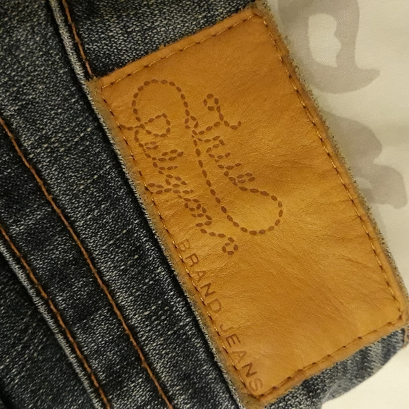 Jeans - Picture 6 of 6